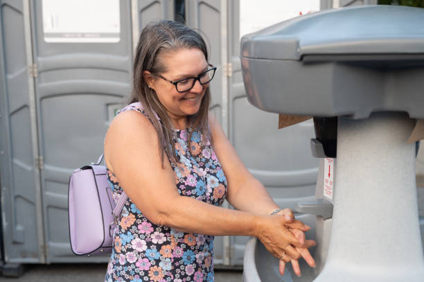 Portable Toilet Options We Offer in Dahlgren, VA